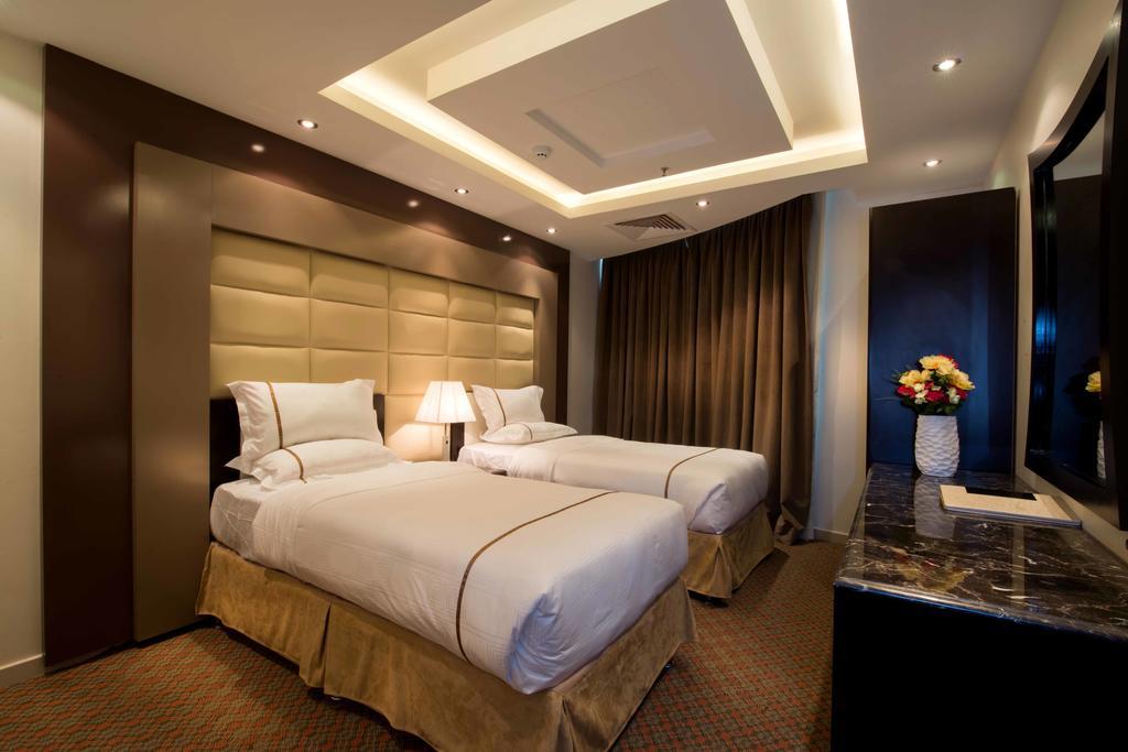 Al Yamama Palace Hotel Suites Ер-Ріяд Номер фото