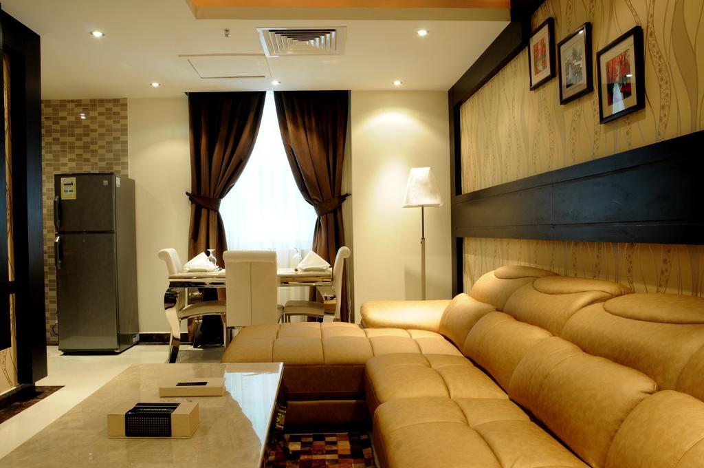 Al Yamama Palace Hotel Suites Ер-Ріяд Екстер'єр фото